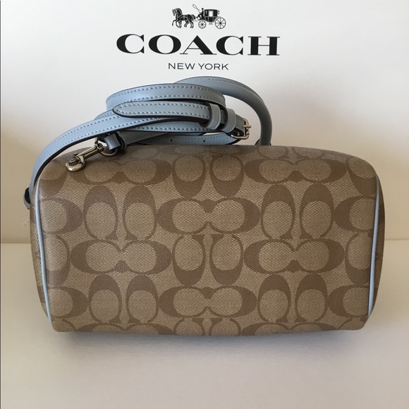 🌷Coach Mini Bennett Satchel In Signature NWT. - Picture 4 of 8